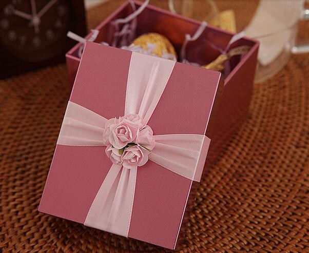 2017 Hot Style Beautifully Square Gift Box Pink Chocolate Packaging Cardboard Box Perfume Paper Boxes Wedding box With Ribbon In China