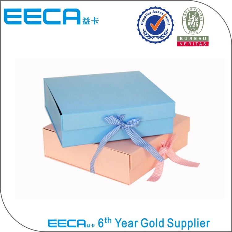 2017 Foldable Boxes custom matte laminated magnetic cardboard paper box with clear window transparent window gift box in EECA Packaging China