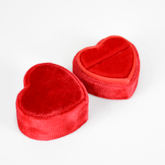 Luxury Heart Shaped Velvet Wedding Ring Display Box