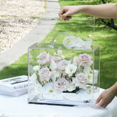 New Arrival Square Clear Transparent Acrylic Portable Valentine's Day Wedding Preserved Rose Flowers Bouquet Gift Packaging Box
